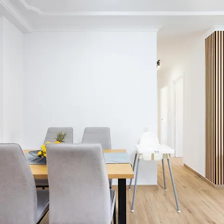 Home2book Beachside Cristianos & Pool * 洛斯克里斯蒂亚诺斯