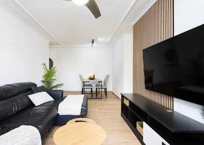 Home2book Beachside Cristianos & Pool شقة *